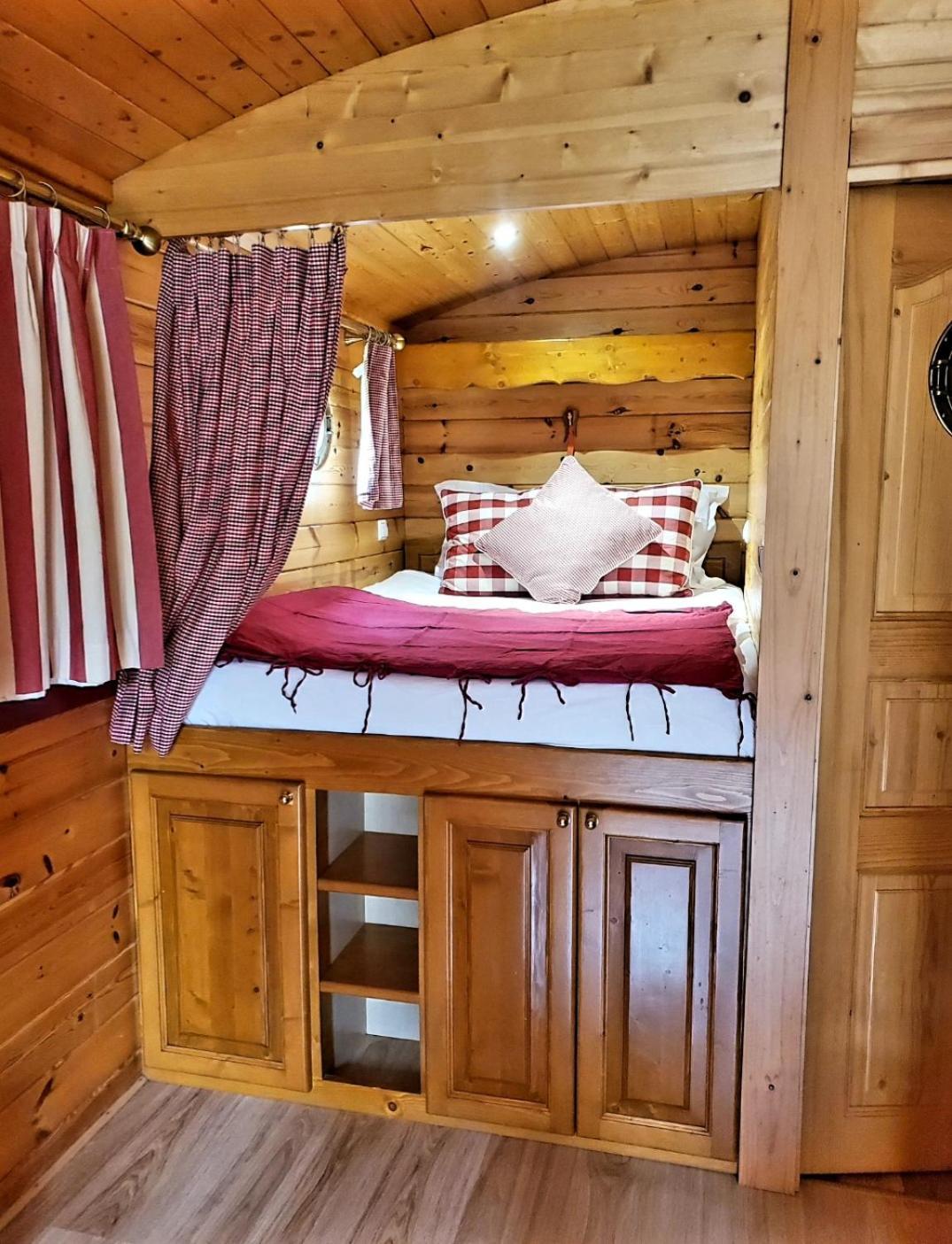 Le Roulottes Du Petit Gouffre De Padirac Avec Spa Exteriér fotografie